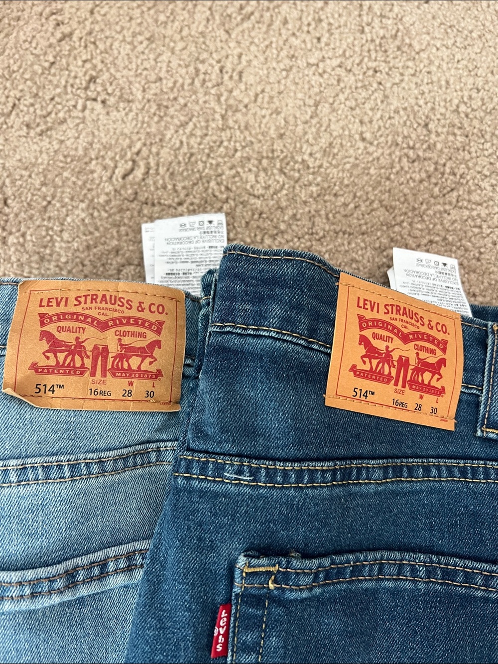 Bundle of Levi's Denim Jeans - Picture 2 of 5